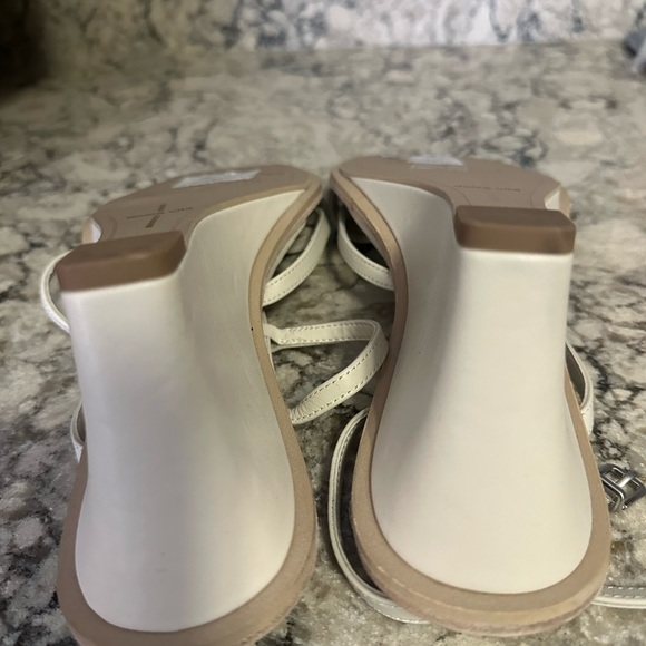 NWOT•Dolce Vita Ankle Wedge Shoe• - Picture 3 of 5